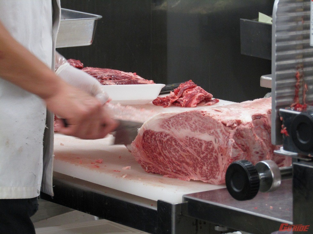 オフ車でいきたい!? ゴー・ライドめし オフロード乗りが愛する噂の人気店『浅間ミート』