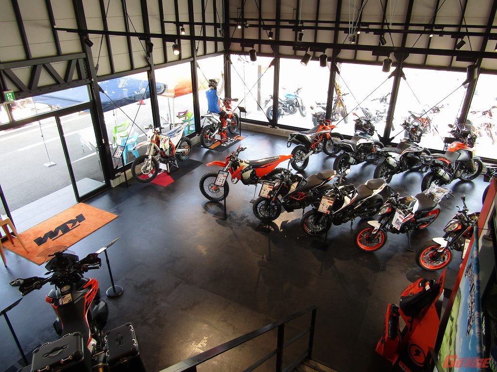 東北最大級のKTM&ハスクバーナモーターサイクルズ正規代理店SUZUKI MOTORSへ